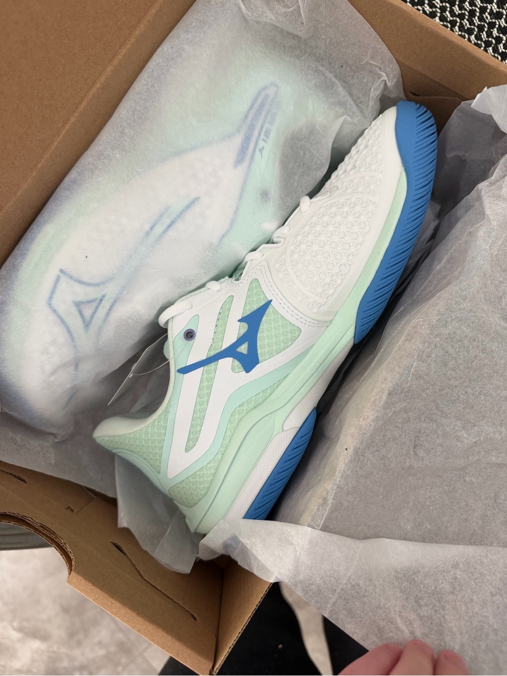 Mizuno Wave Exceed Tour 6 AC Tennis Shoes Women 9 NEW